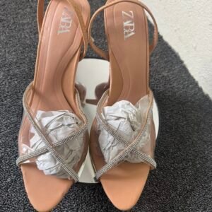 Talon couleur marron