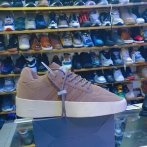 Chaussure adidas 45